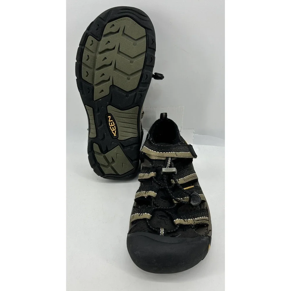 Keen Newport H2 Waterproof Sandals Black With Olive Kids Size 5